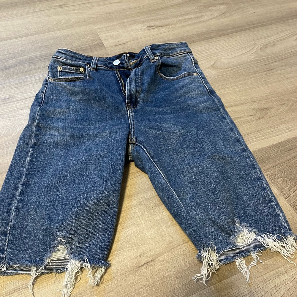 Excellent used condition Bermuda shorts